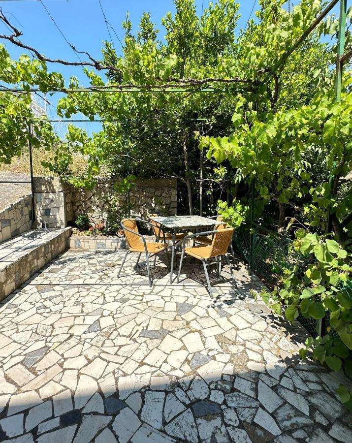 Apartments With A Parking Space Mali Lošinj Exterior foto